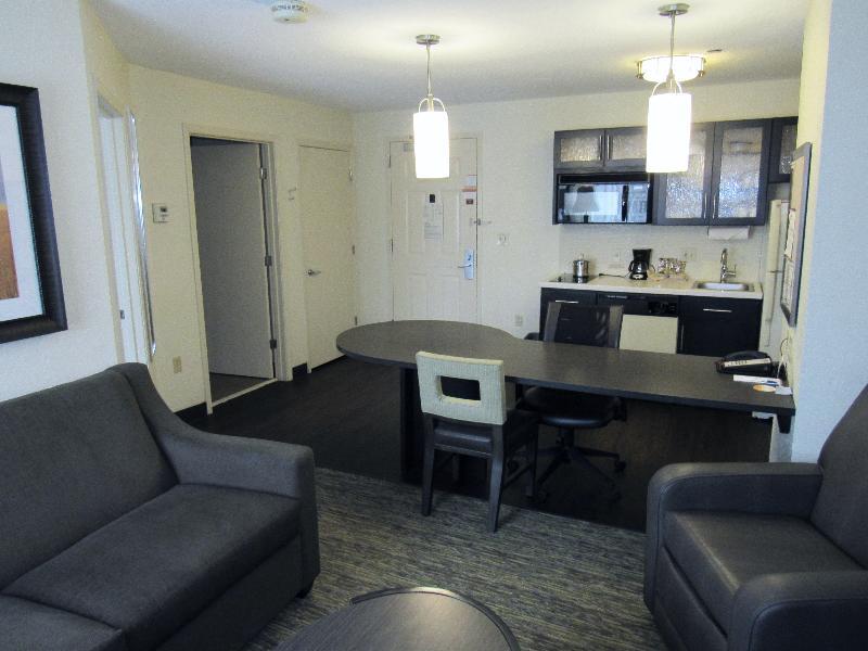 Sonesta Simply Suites Columbus Airport Gahanna Екстер'єр фото